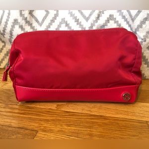 lululemon everywhere kit 4L